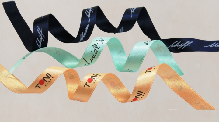 Geschenkband mit Logo-2