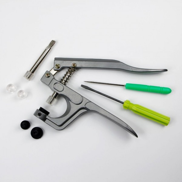 Hand pliers for push buttons and pins (KamSnaps)
